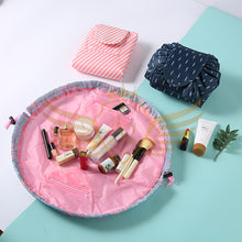 Carica l&#39;immagine nel visualizzatore di Gallery, Beauty case magico
